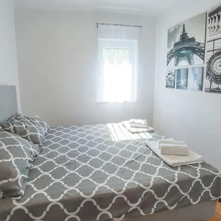 Clea Villa
